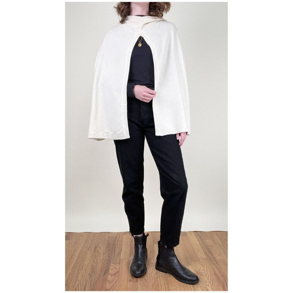 Vintage 100% Lambswool Hooded Cape Poncho Shawl Coat Knit Sweater Jacket 90s Y2K